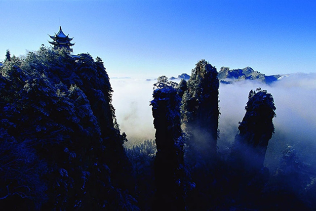 张家界森林公园+“地下宫殿”黄龙洞 三日（常规游）